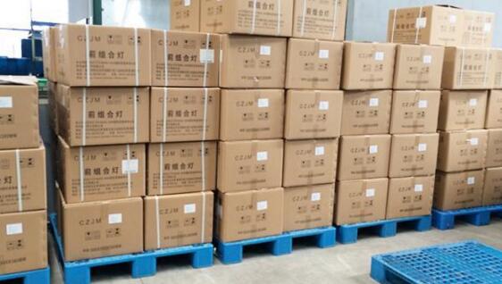 塑料托盤上貨物的打包擺放 塑料托盤上貨物的打包擺放